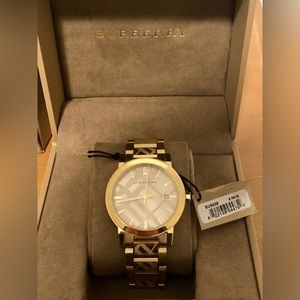 Burberry The City BU9038 Swiss Gold Ion-Plated Bracelet Watch